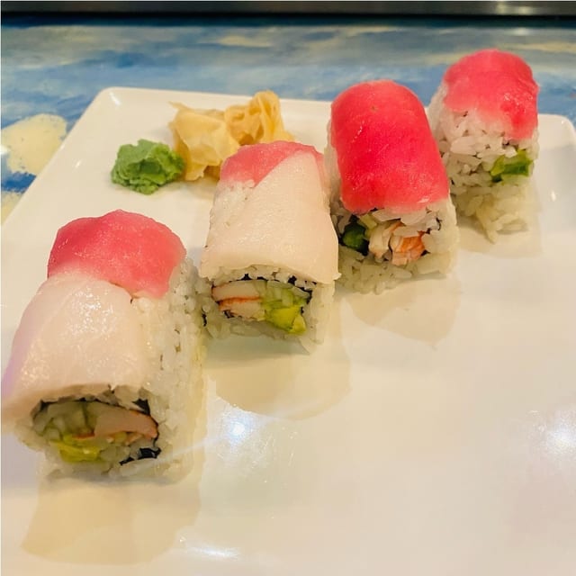Red N White Roll.